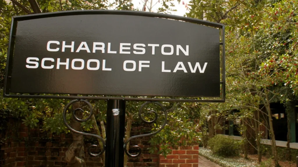 Charleston School of Law Top Law University in North America - Heyeve.ai
